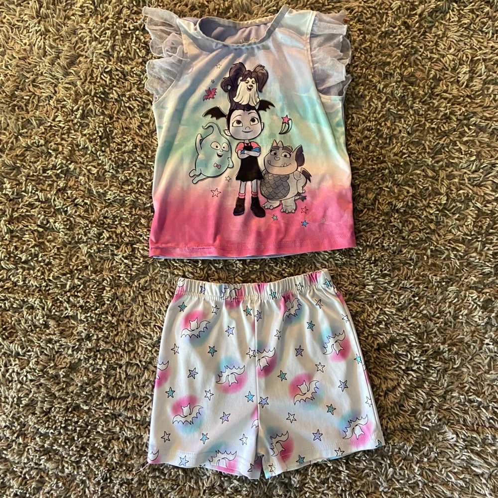 Vampirina pjs